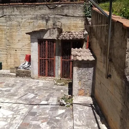 Indipendente Con Giardino Panoramico * Tagliacozzo