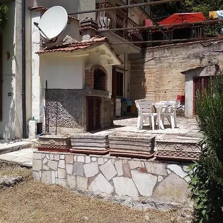 Apartment Indipendente Con Giardino Panoramico Tagliacozzo